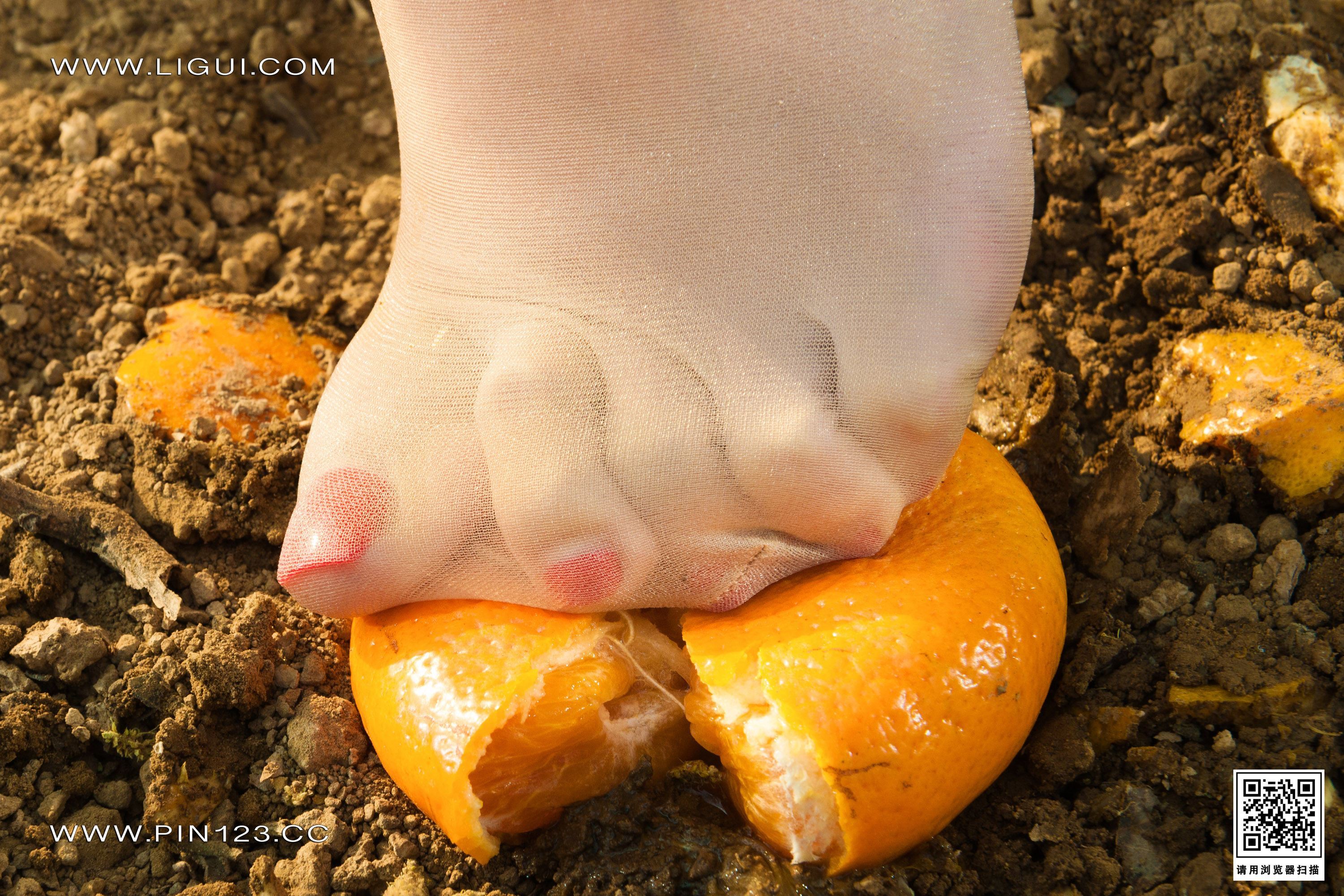 Ligui丽柜  2023.04.10 《野外柑丝》 心心